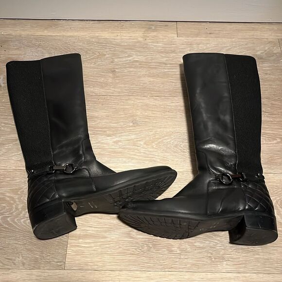 AQUATALIA Oralie Knee-High Stretch Leather Riding Boots Side Zip Quilted, Size 8 - Picture 4 of 15